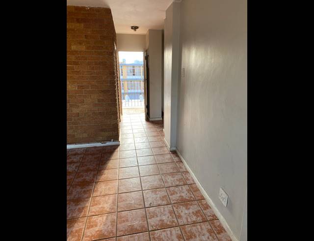 1 BEDROOM APARTMENT FOR SALE IN SUNNYSIDE